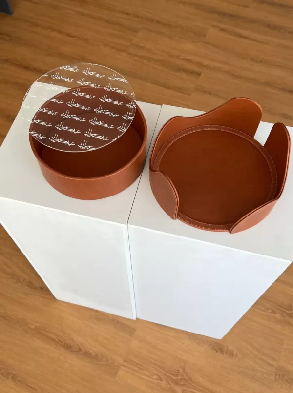 بوكس العيد من الجلد